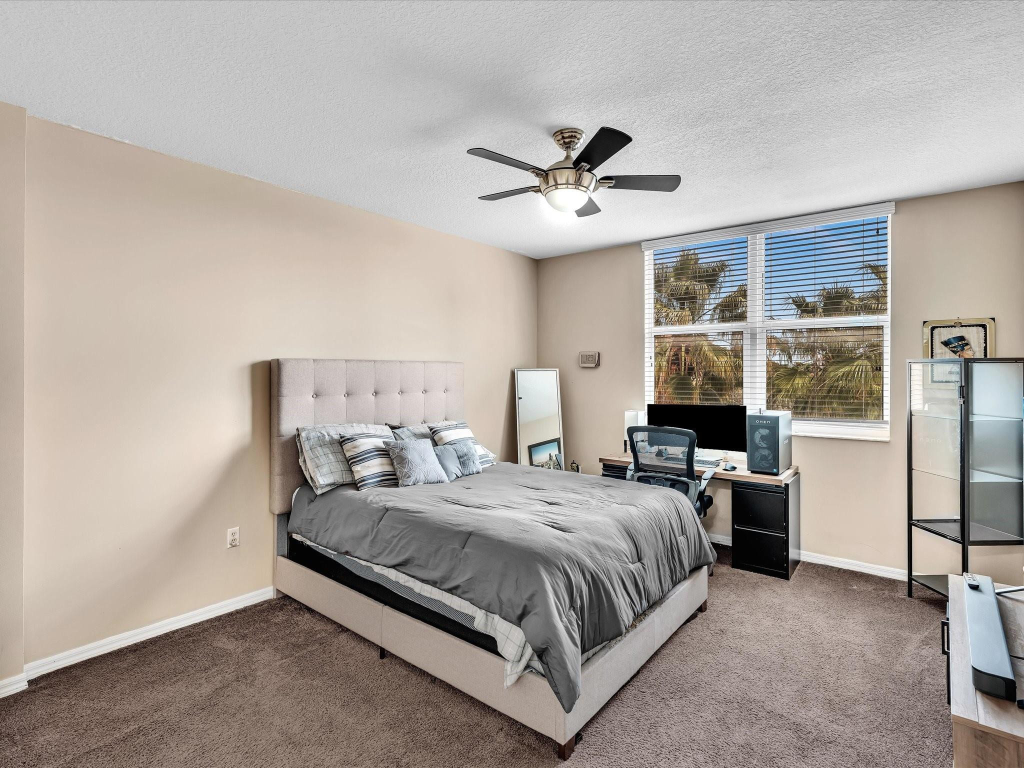 Lauderdale One - Residential