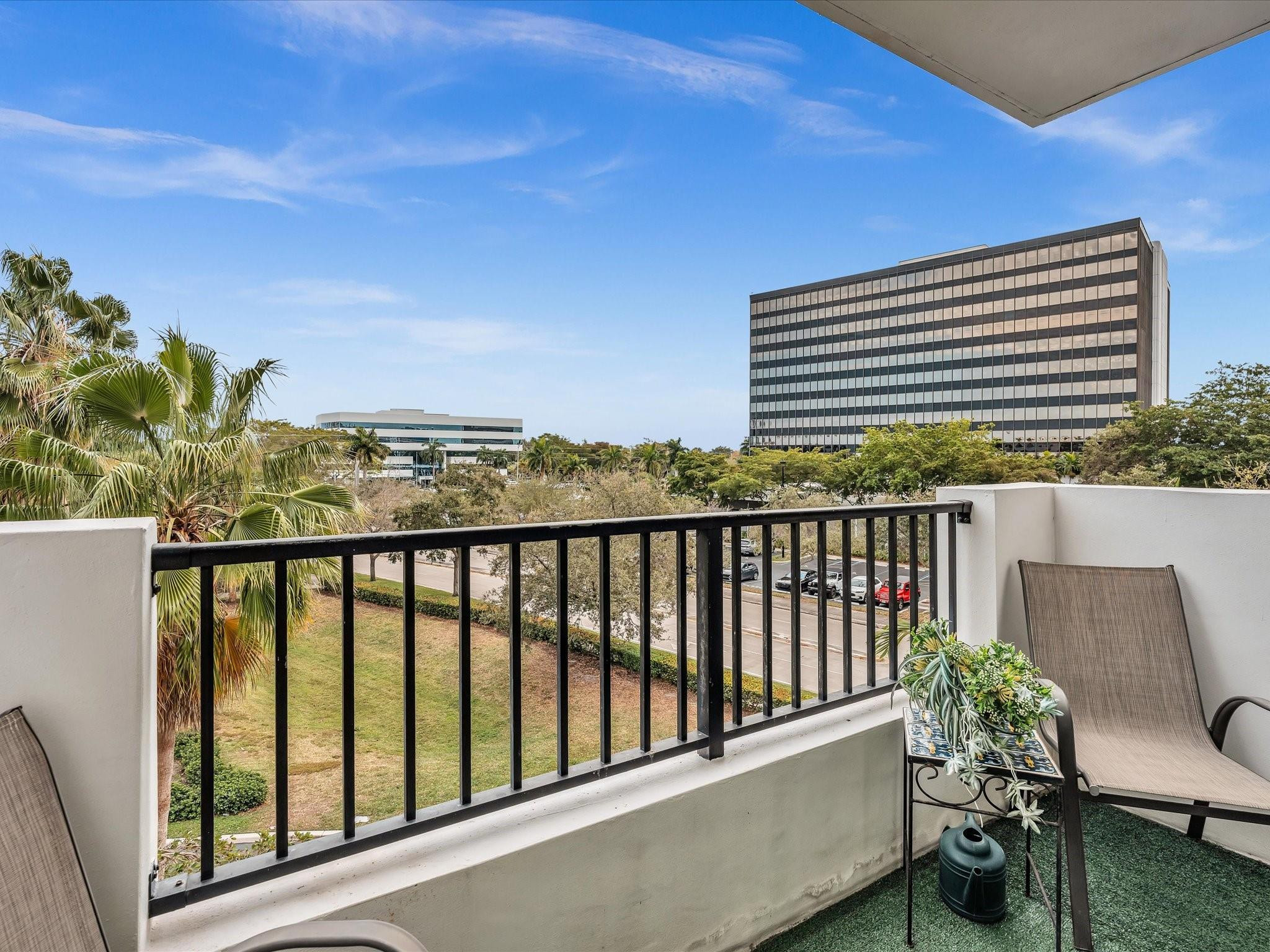 Lauderdale One - Residential