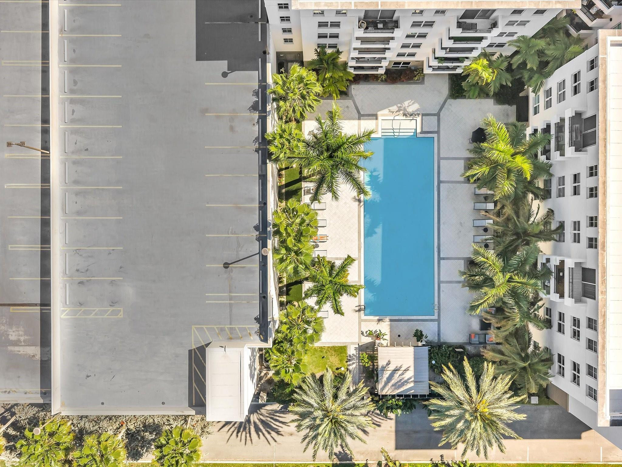 Lauderdale One - Residential