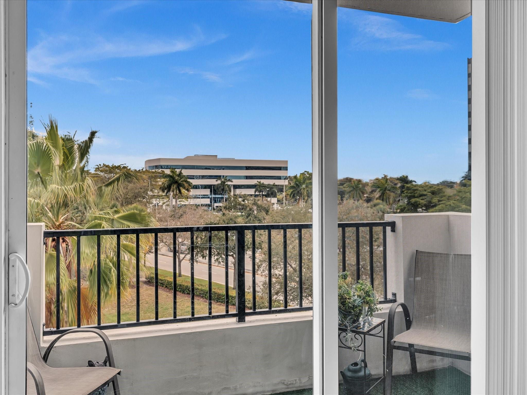 Lauderdale One - Residential