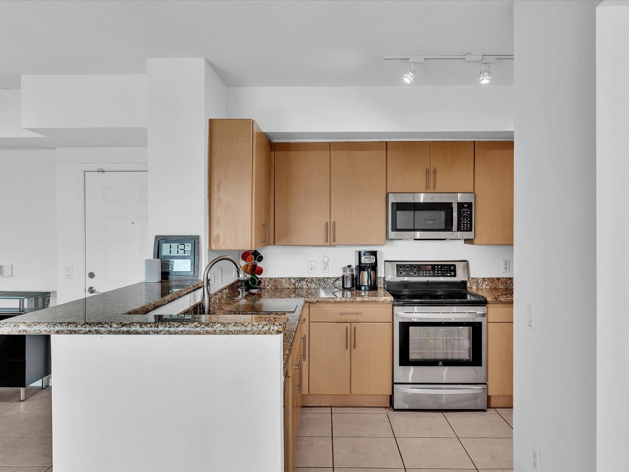 Lauderdale One - Residential