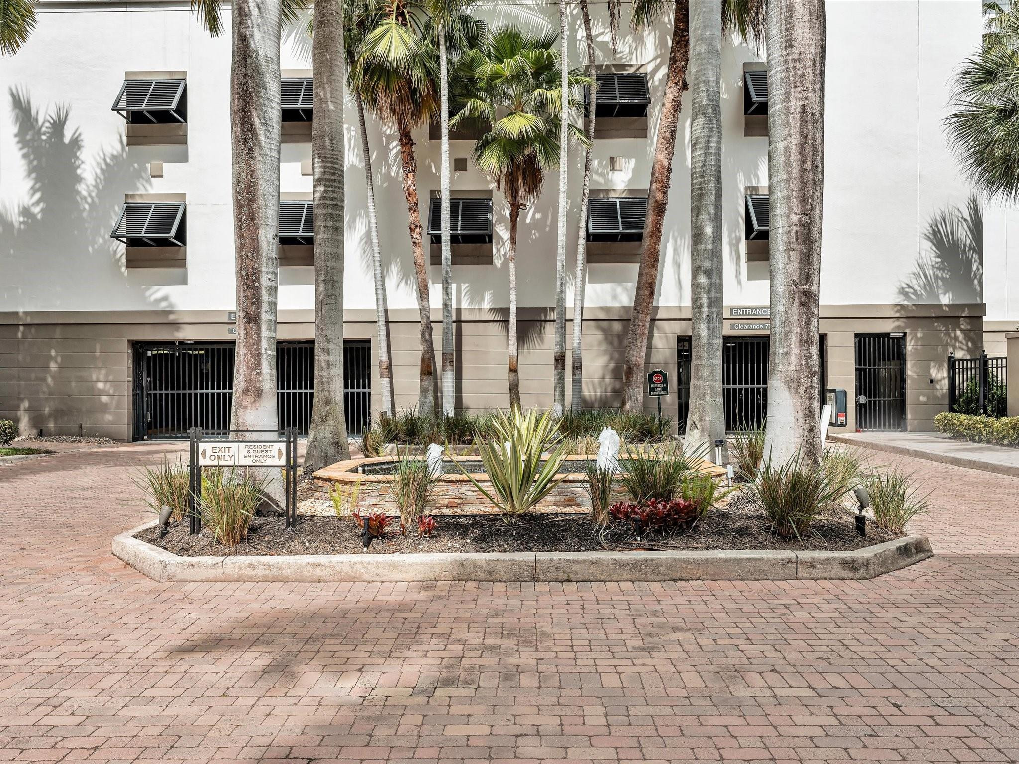 Lauderdale One - Residential