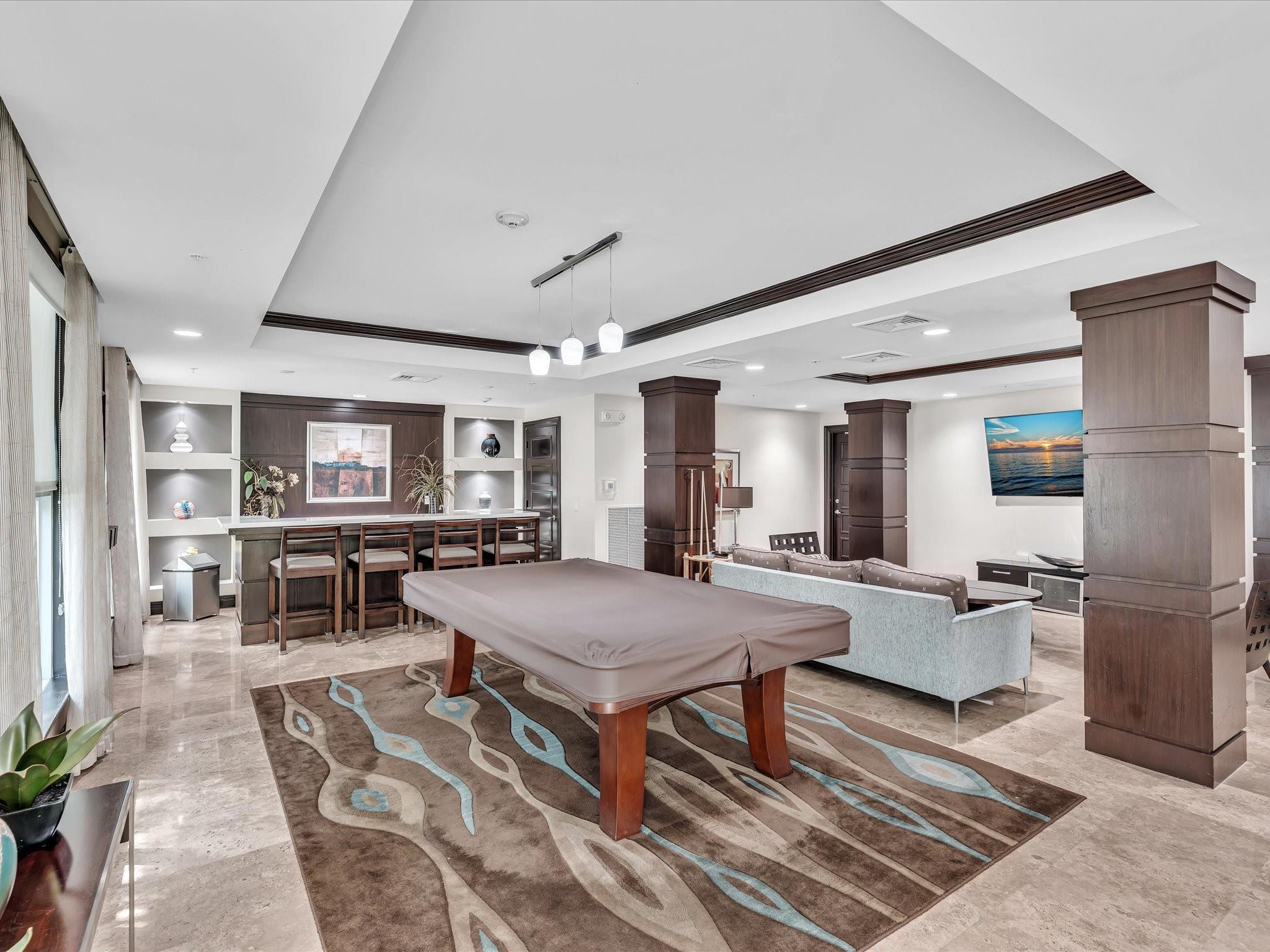 Lauderdale One - Residential