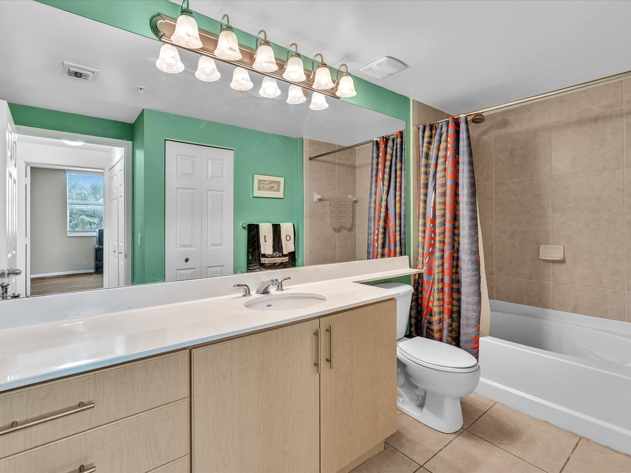 Lauderdale One - Residential