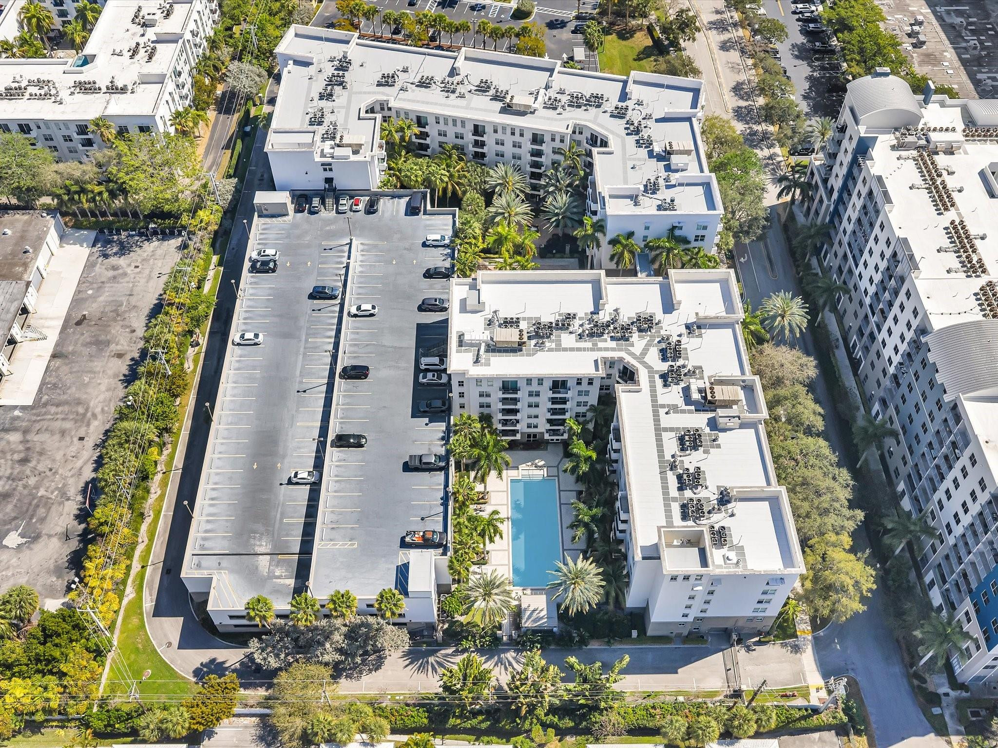 Lauderdale One - Residential