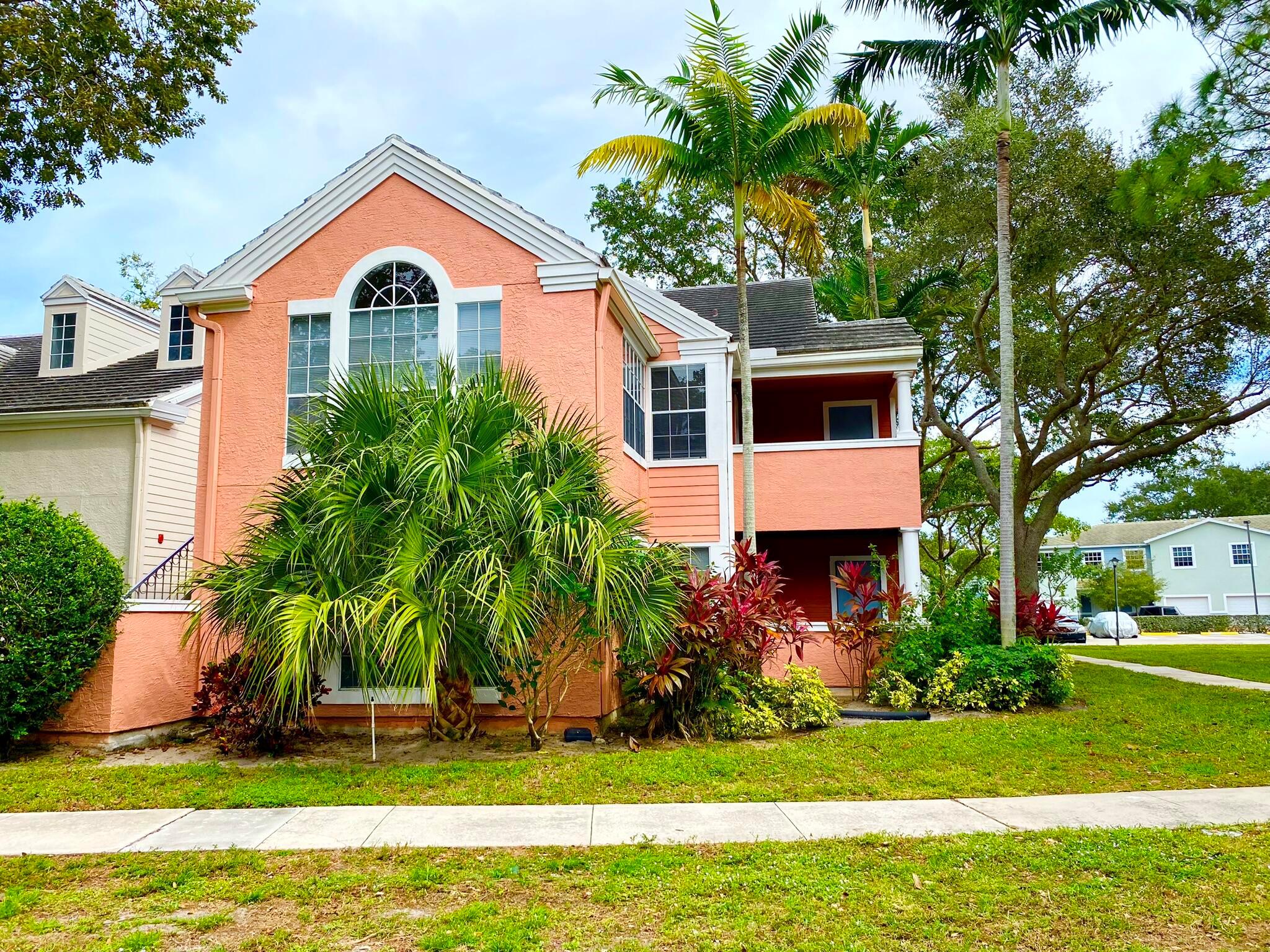 BAHIA AT DELRAY CONDO - Residential Lease