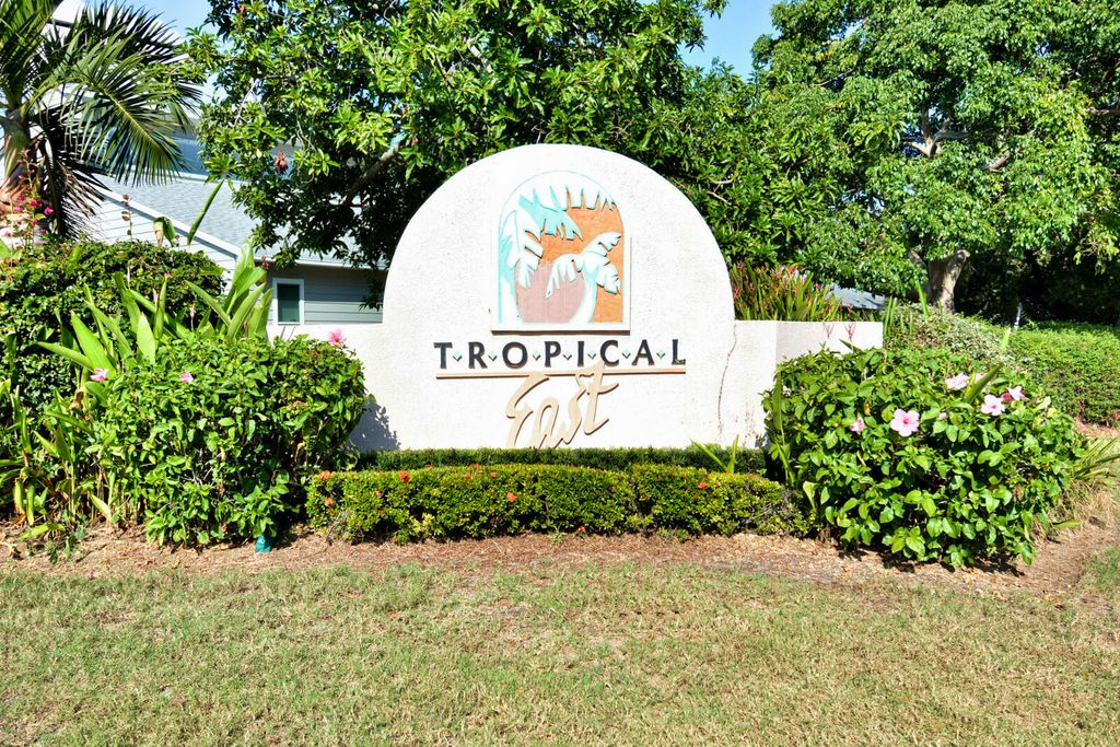 Photo of 2544 SE Tropical East Circle E, Port Saint Lucie, FL 34952 (MLS # R11145705)