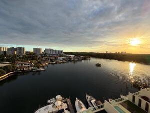 400 SUNNY ISLES CONDO EAST - Residential