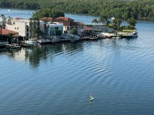 400 SUNNY ISLES CONDO EAST - Residential