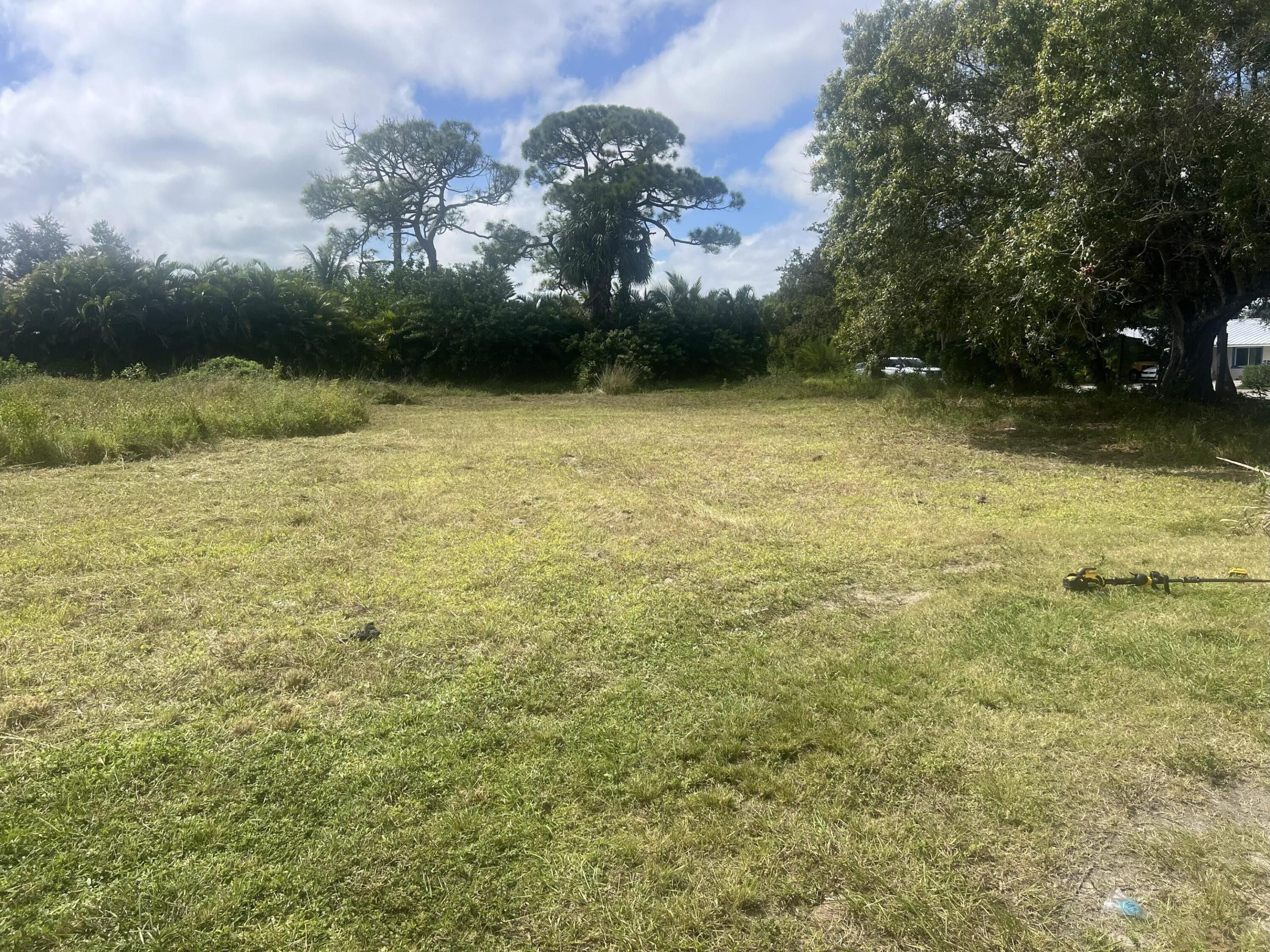PORT ST LUCIE SECTION 26 - Land