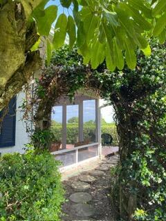 SOUTHFIELDS WELLINGTON CO - Residential Lease