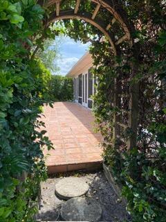 SOUTHFIELDS WELLINGTON CO - Residential Lease