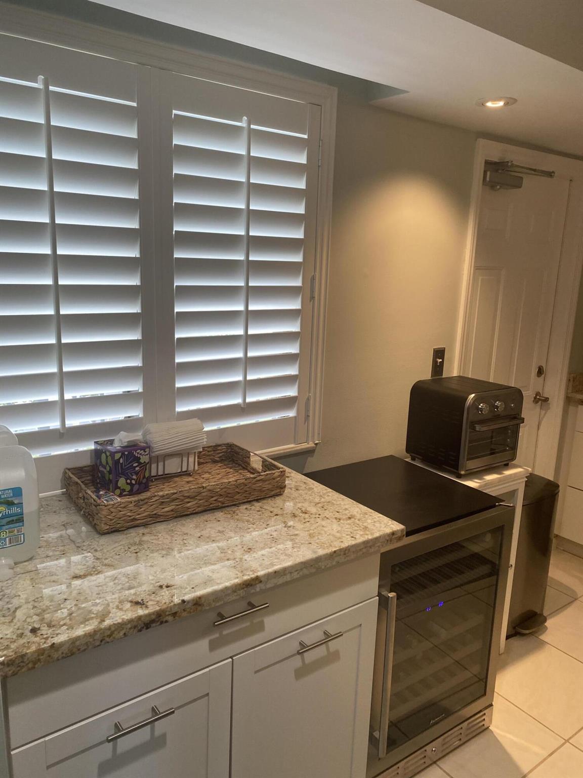 JUPITER OCEAN AND RACQUET - Residential Lease