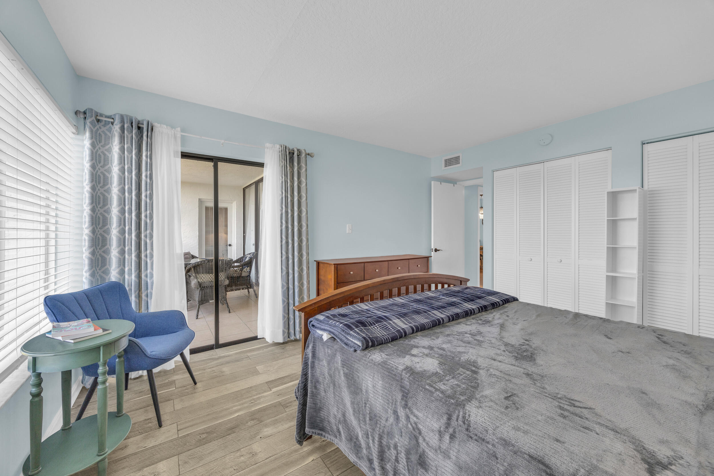 CATAMARAN LL CONDOMINIUM - Residential