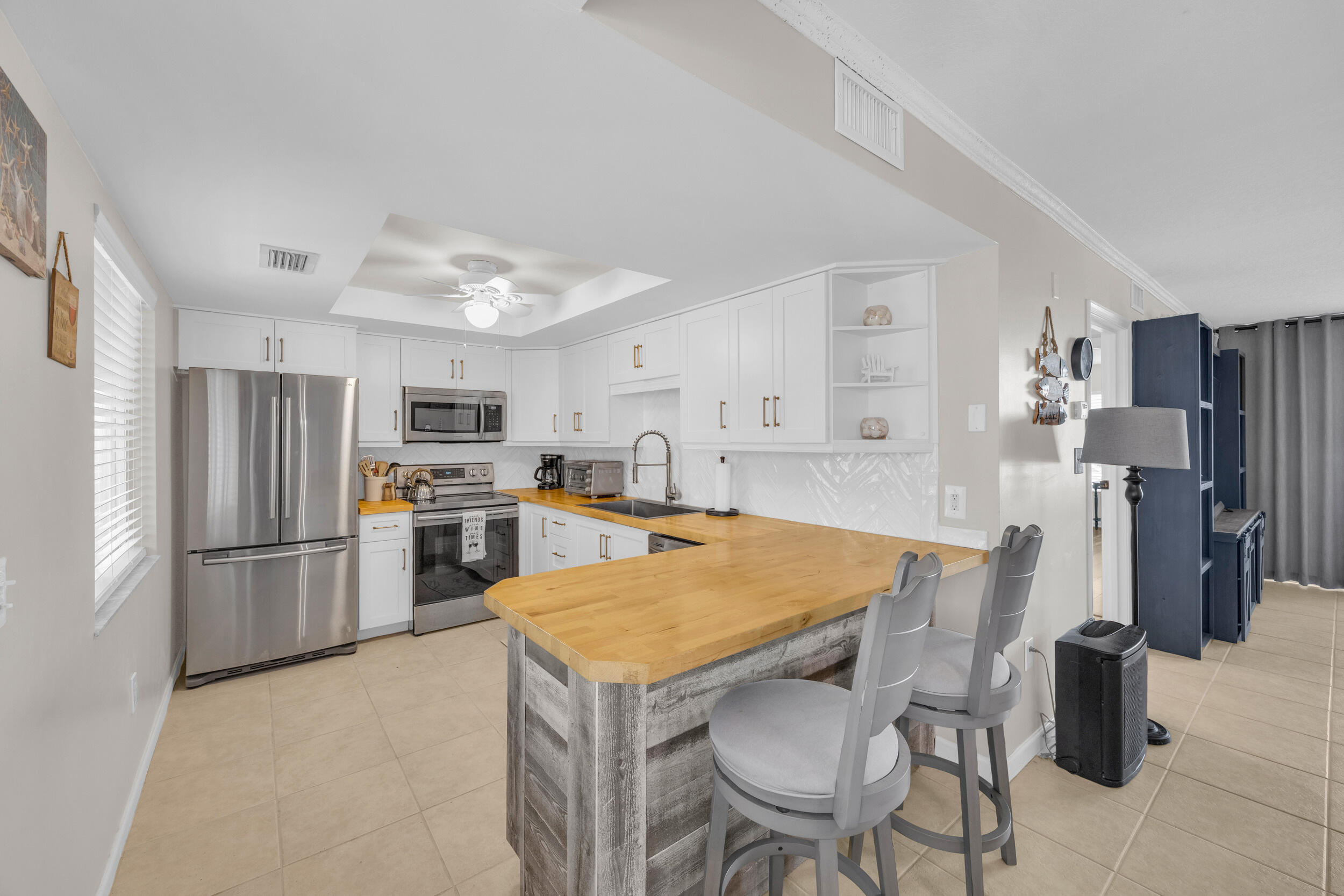 2400 S Ocean Drive 7645