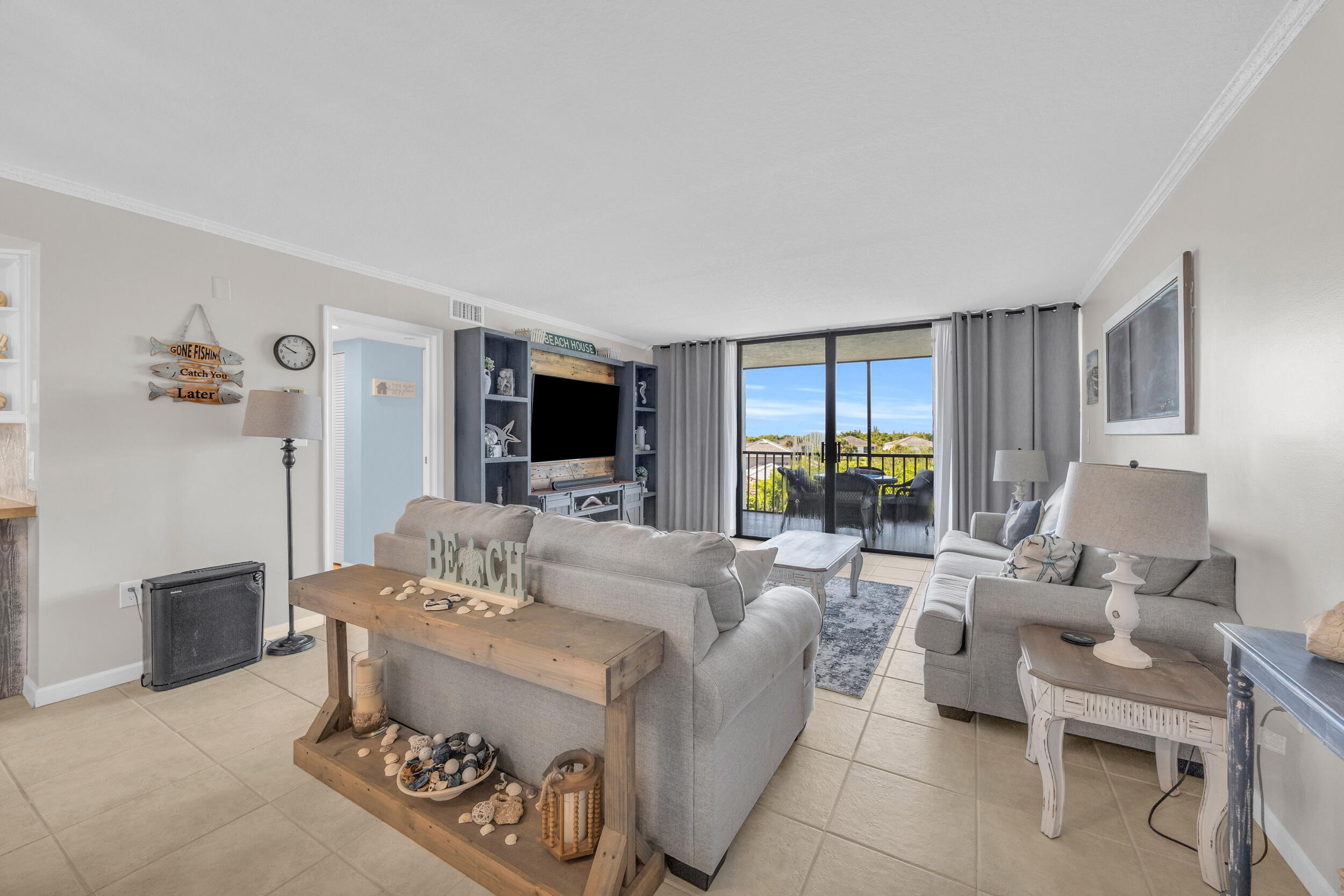 CATAMARAN LL CONDOMINIUM - Residential