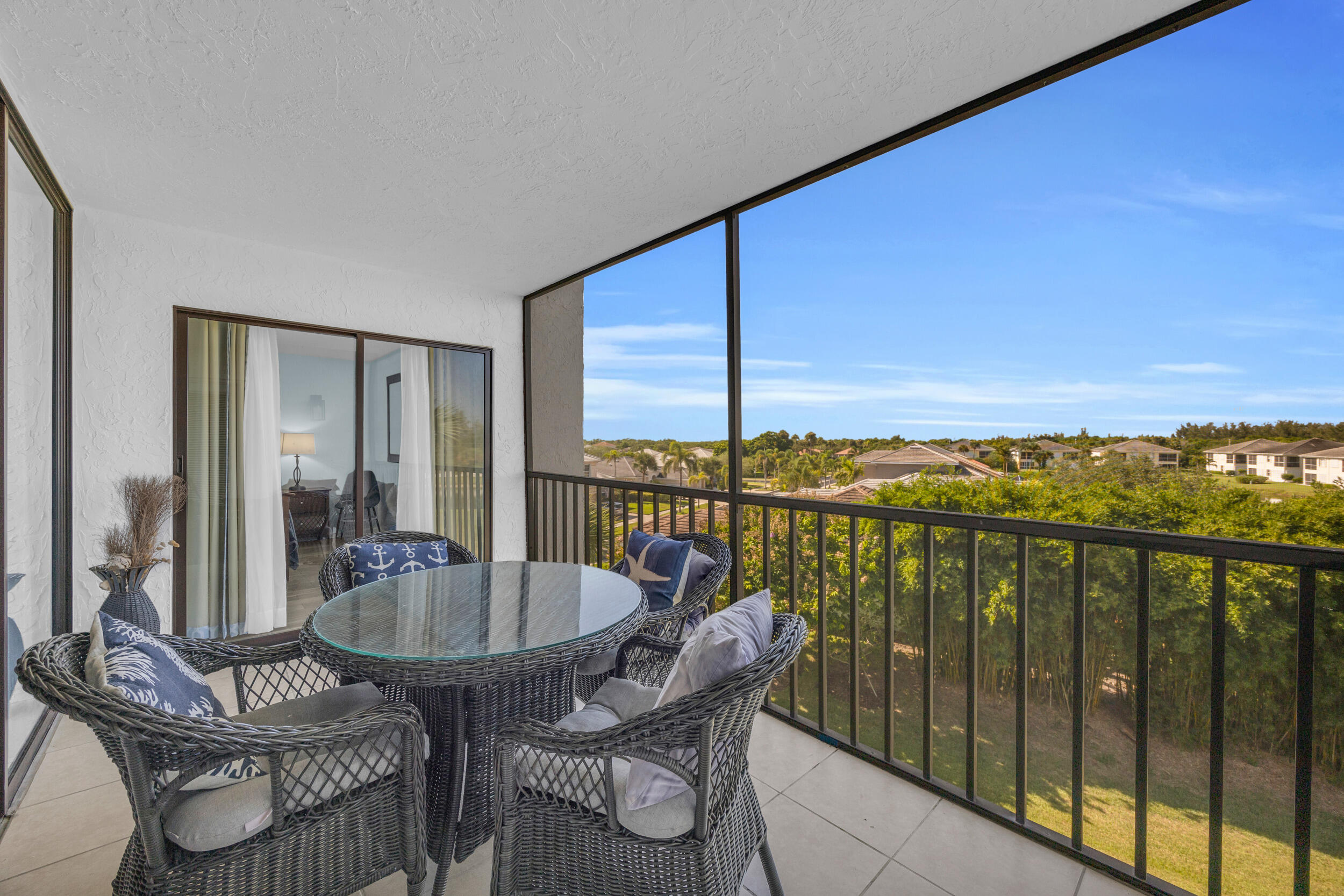 CATAMARAN LL CONDOMINIUM - Residential