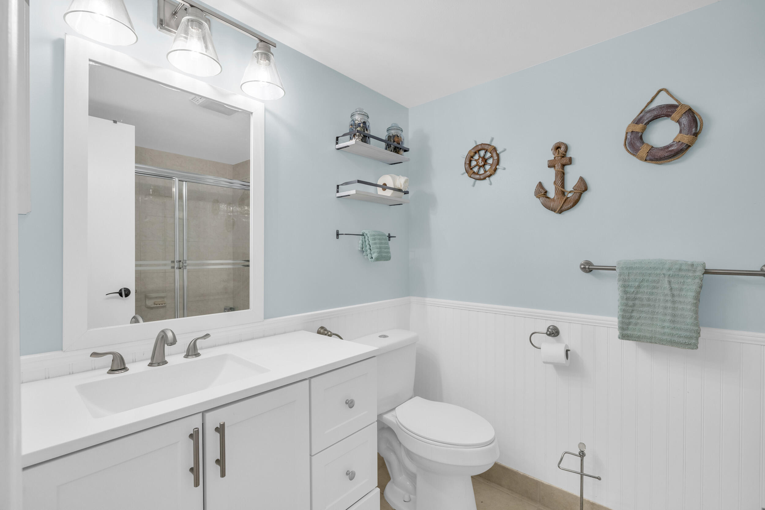 CATAMARAN LL CONDOMINIUM - Residential