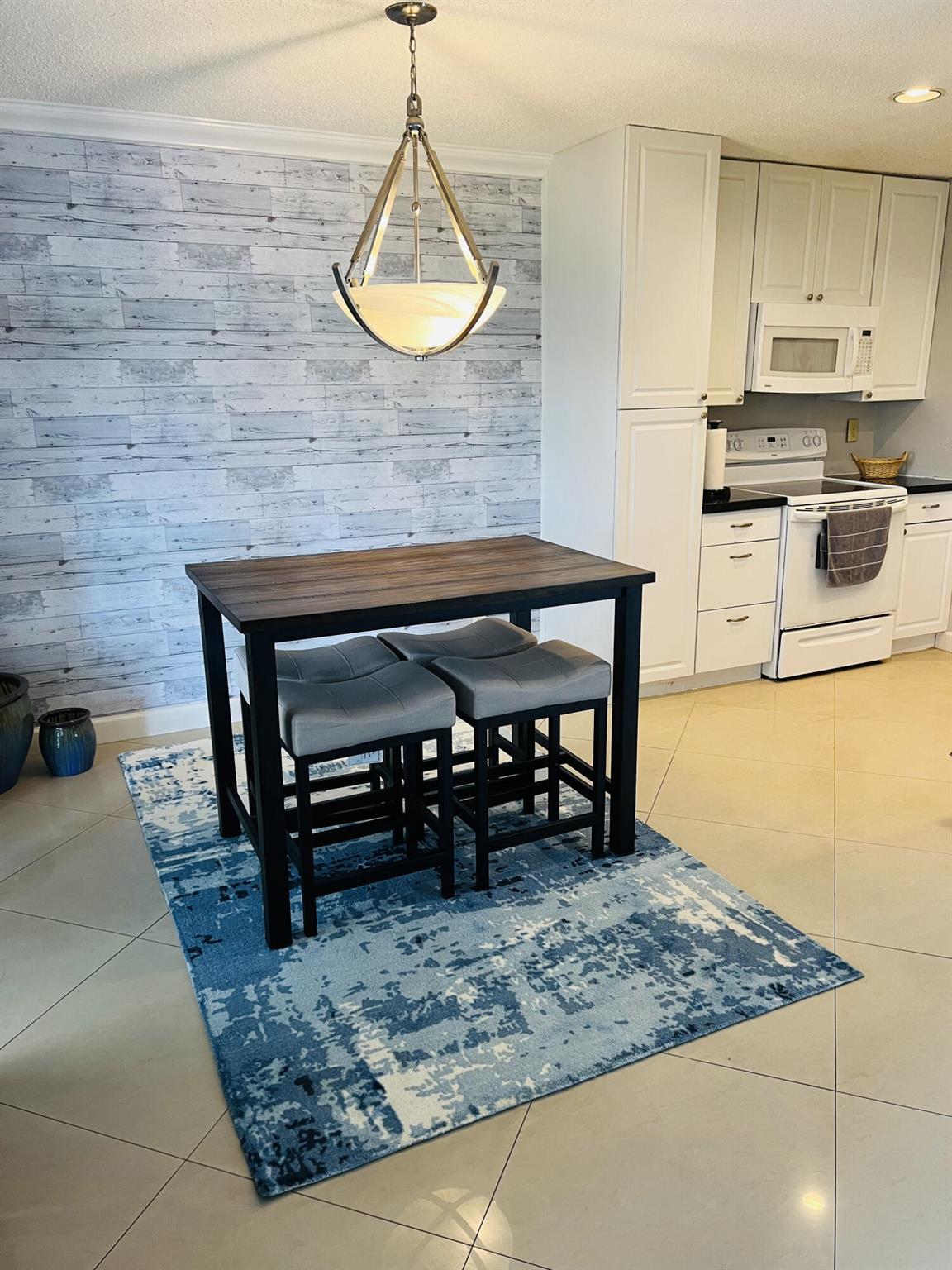 CYPRESS LAKES 2 - Residential