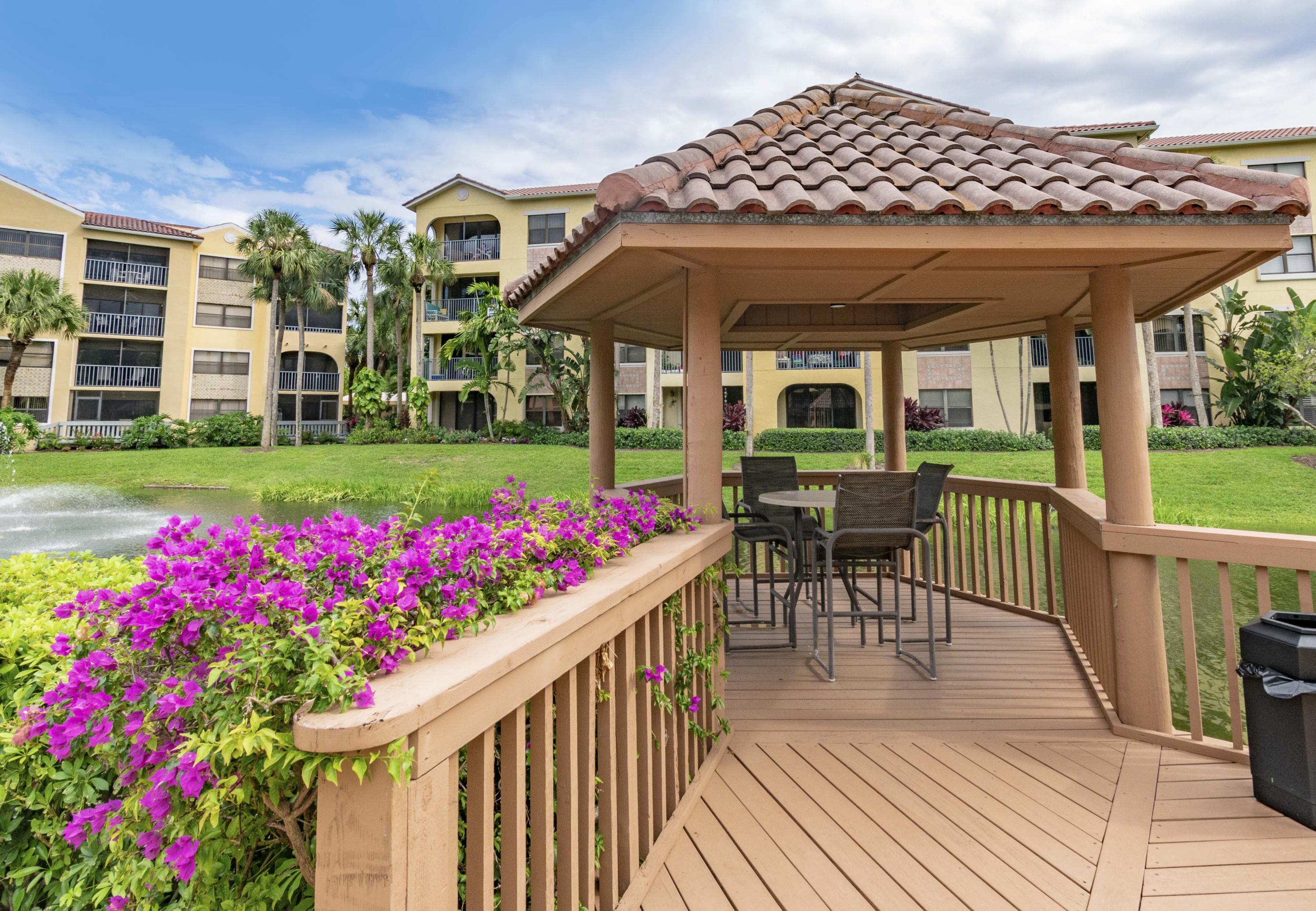 OCEAN TRACE CONDO - Residential