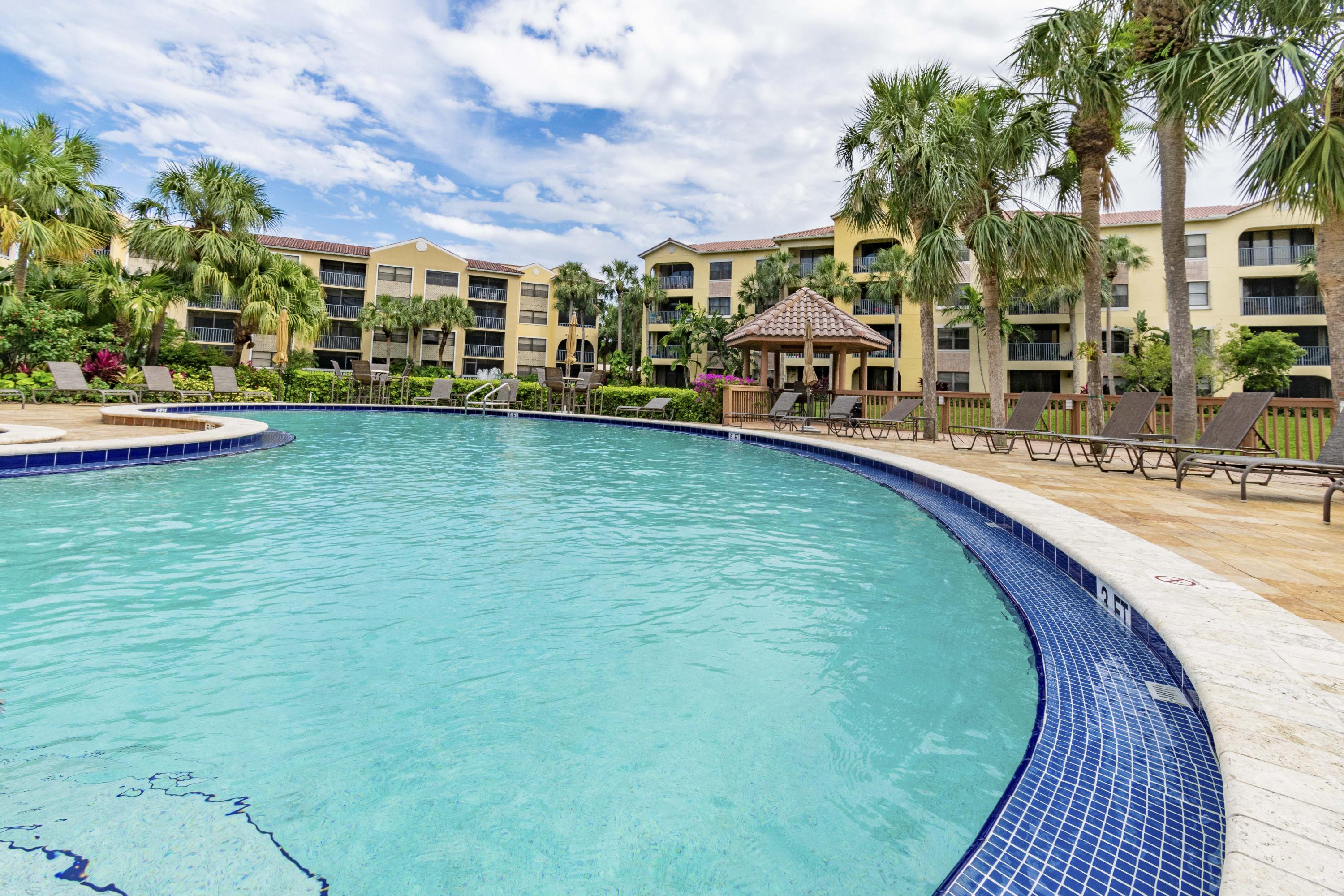 OCEAN TRACE CONDO - Residential