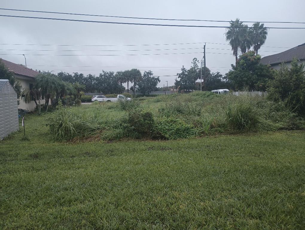 PORT ST LUCIE SECTION 14 - Land