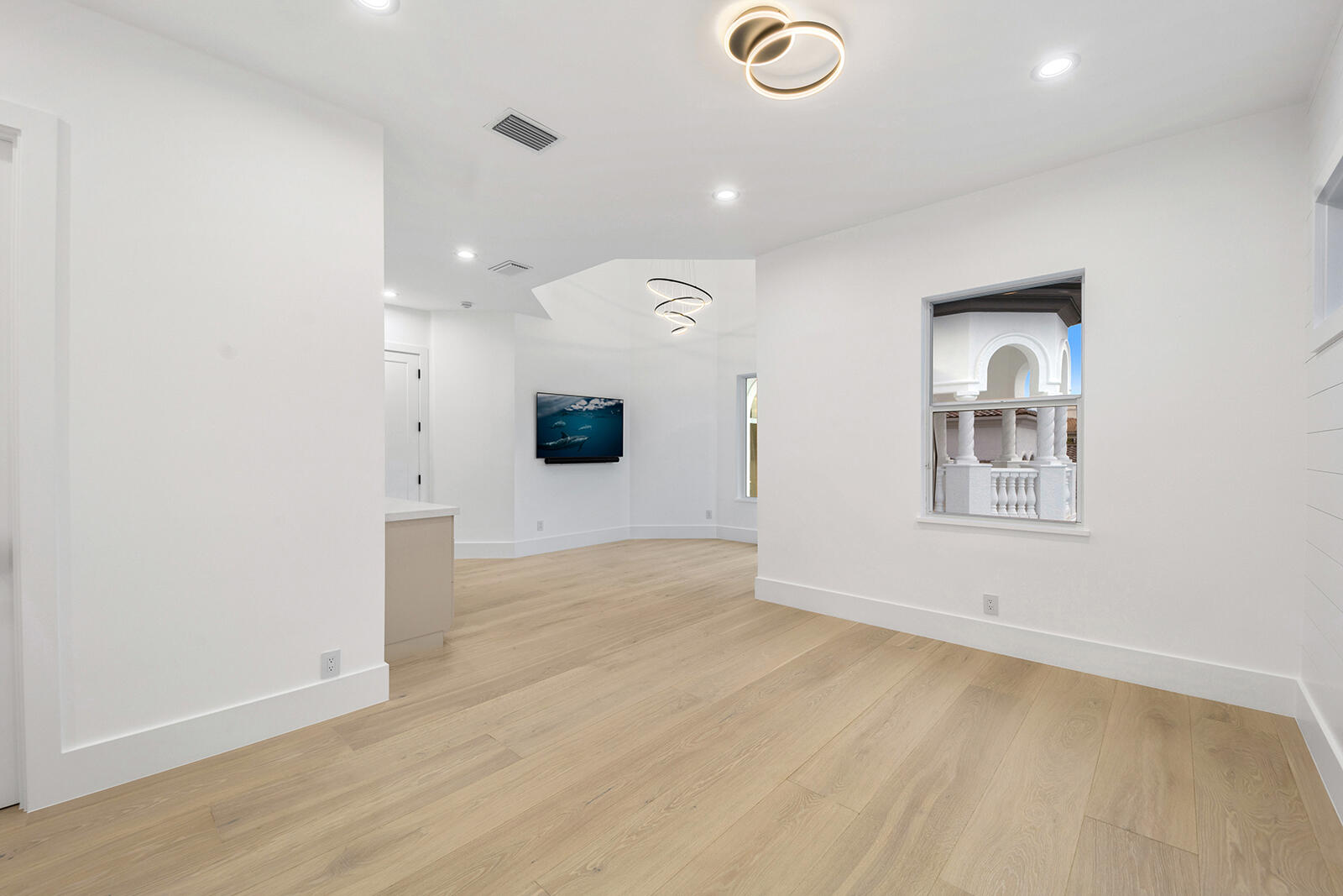 HARBOUR ISLES - Residential