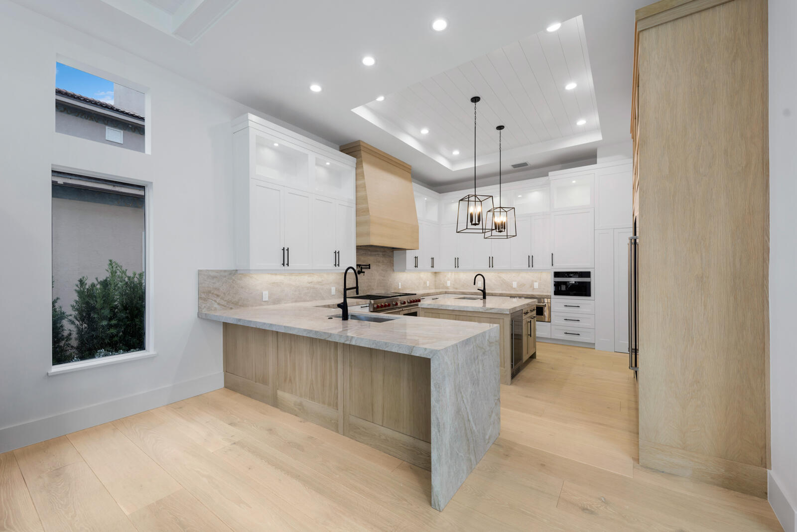 HARBOUR ISLES - Residential