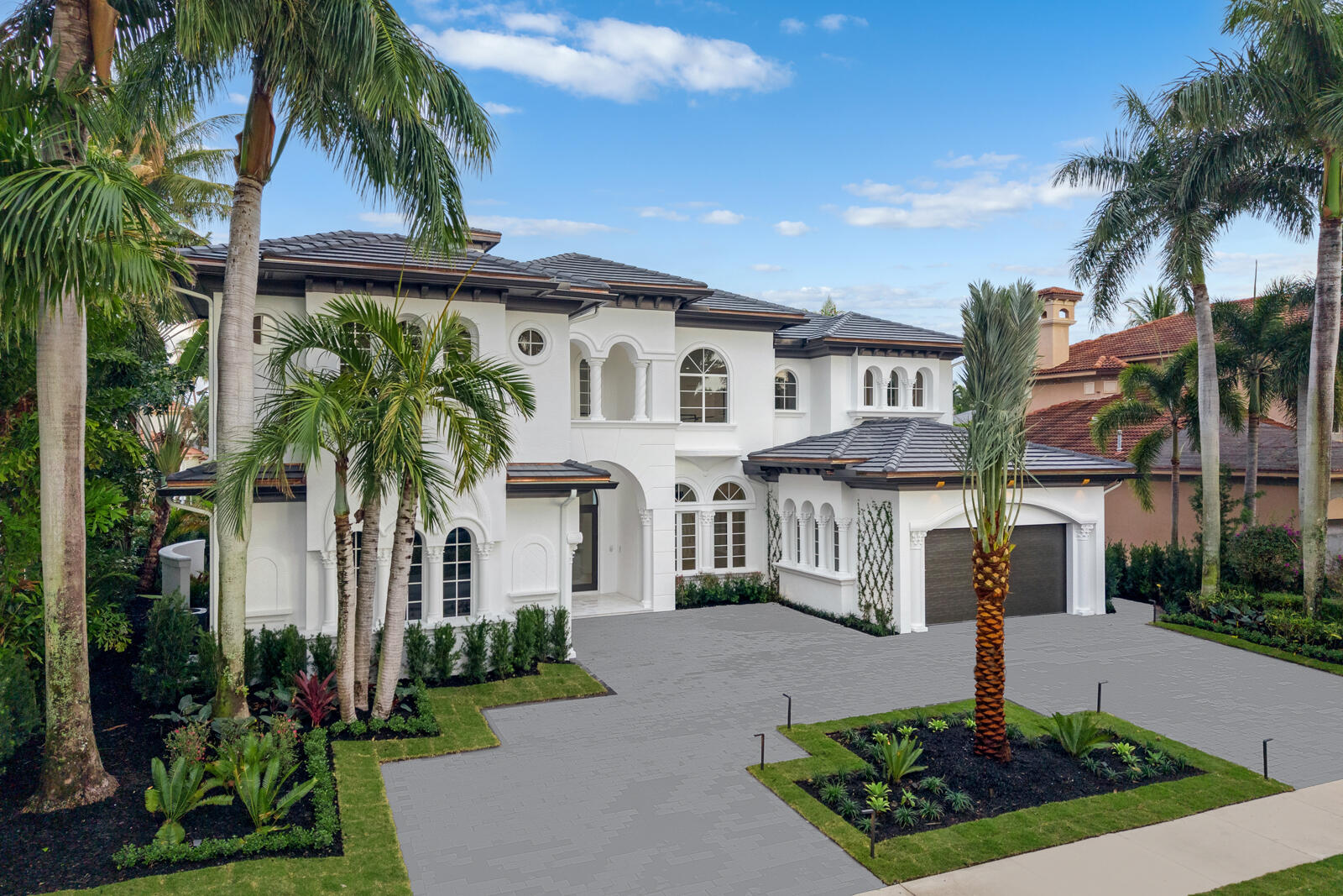 HARBOUR ISLES - Residential