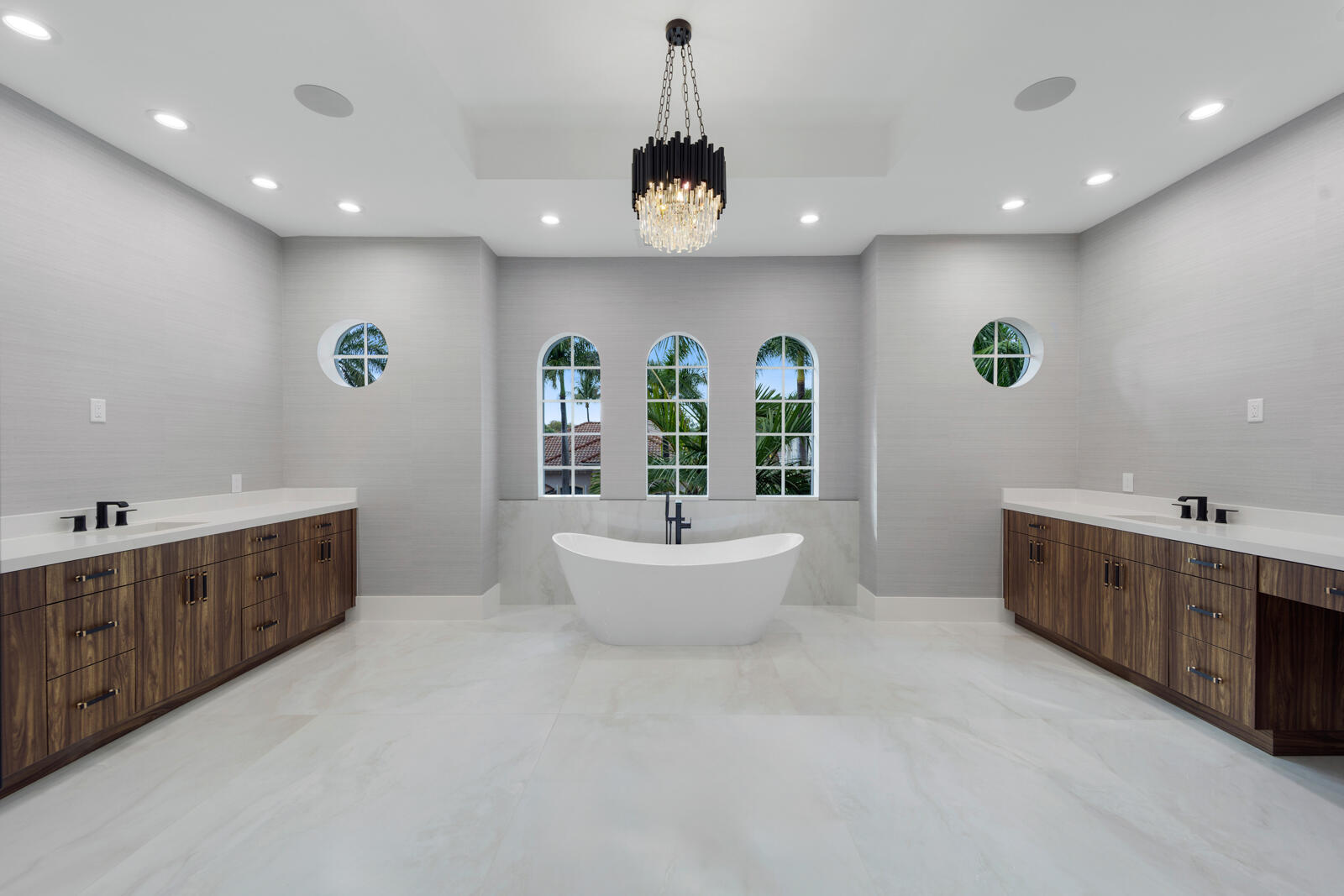 HARBOUR ISLES - Residential