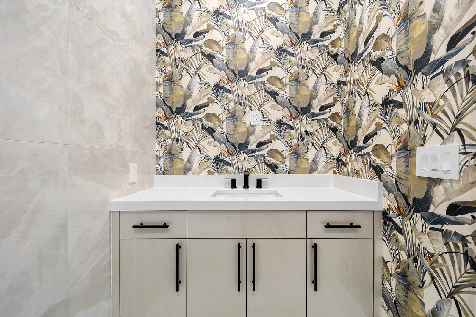 HARBOUR ISLES - Residential