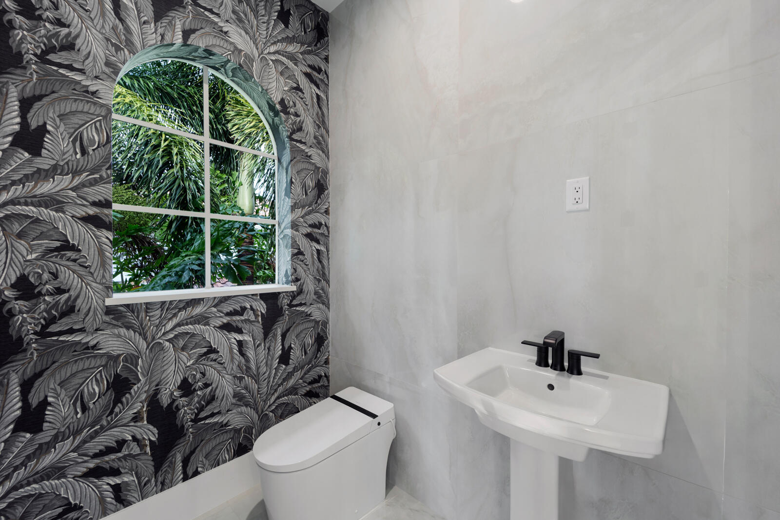 HARBOUR ISLES - Residential