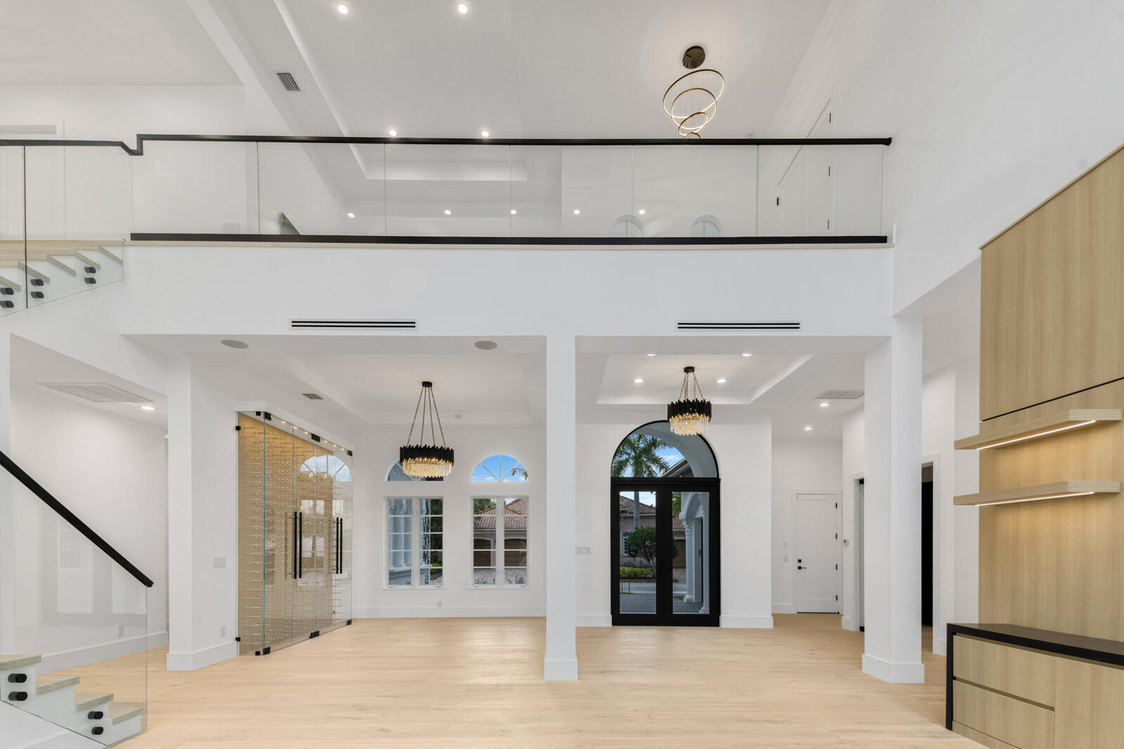 HARBOUR ISLES - Residential