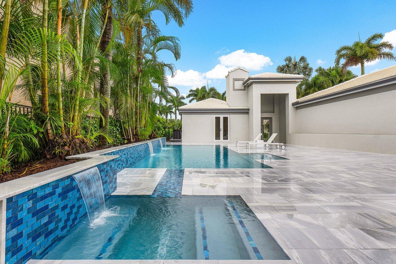 HIDDEN COVE / POLO CLUB - Residential