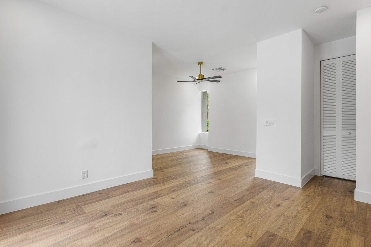 HIDDEN COVE / POLO CLUB - Residential