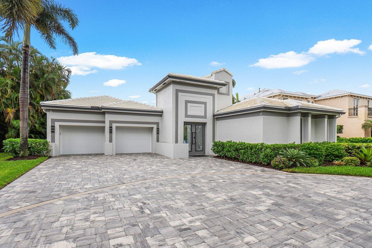 HIDDEN COVE / POLO CLUB - Residential