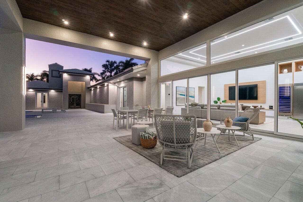 HIDDEN COVE / POLO CLUB - Residential