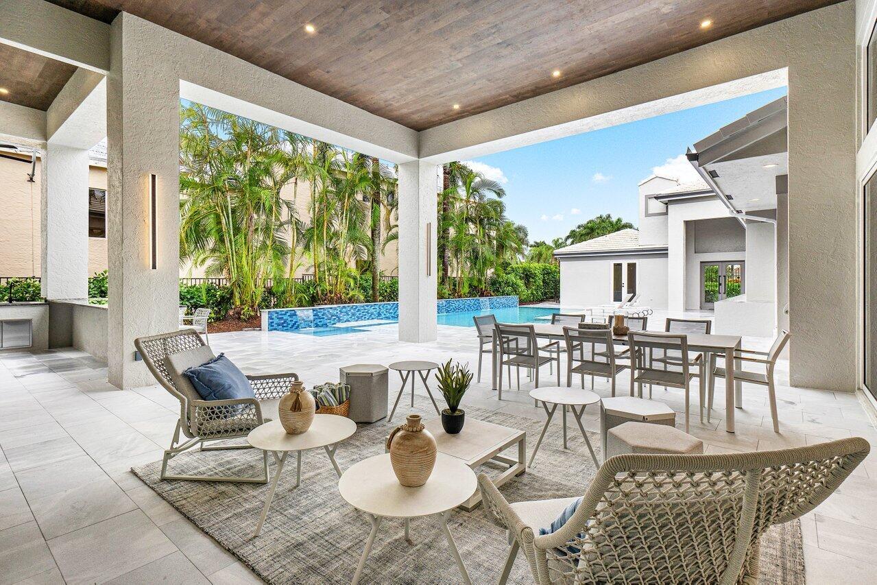 HIDDEN COVE / POLO CLUB - Residential