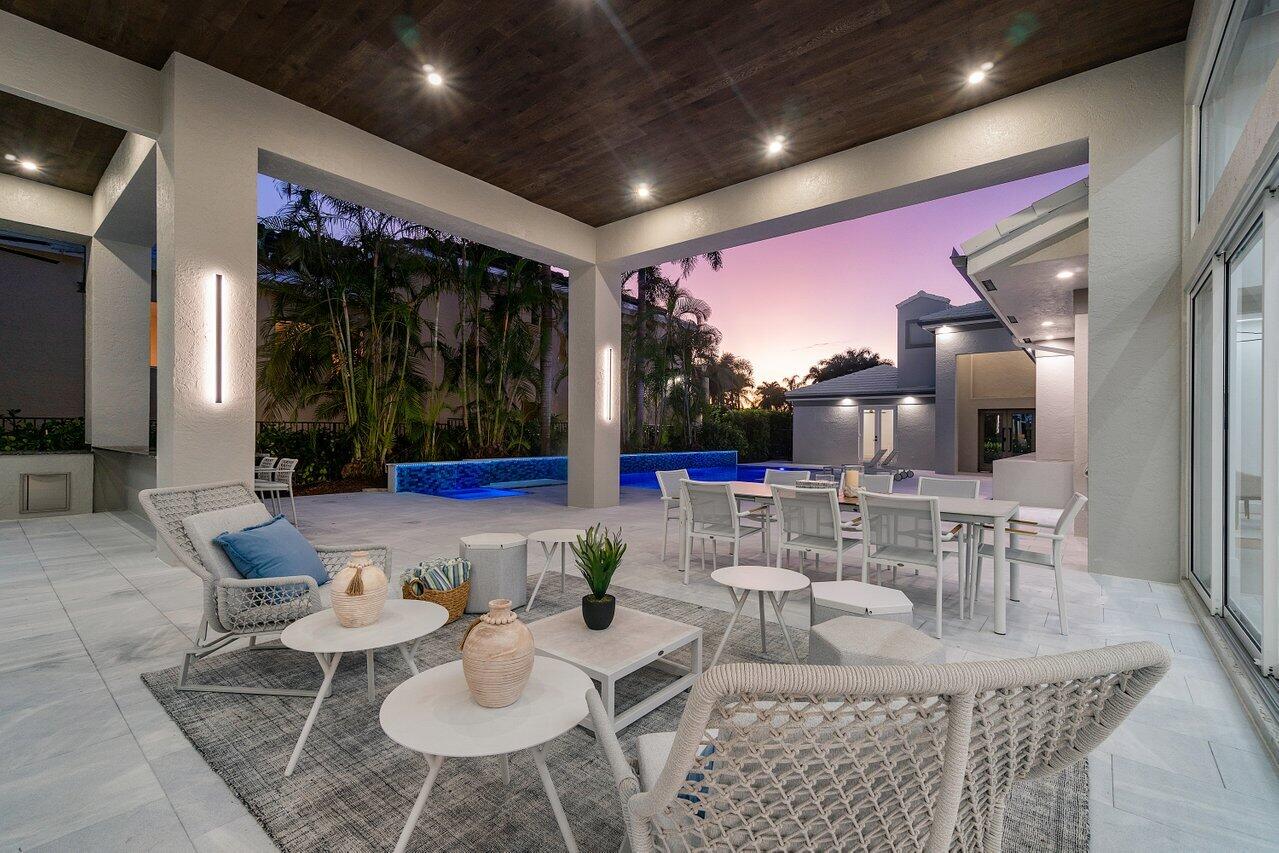 HIDDEN COVE / POLO CLUB - Residential