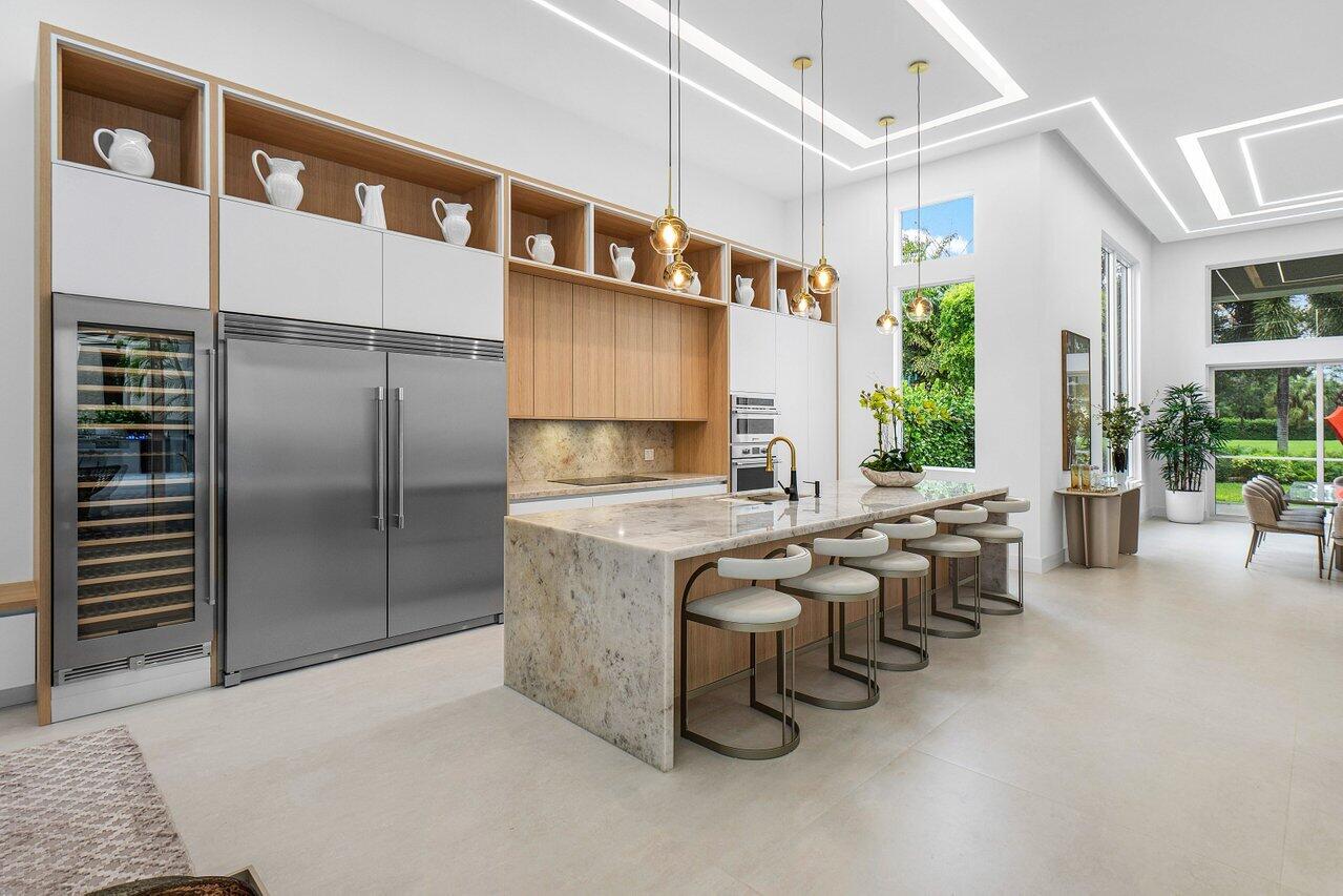 HIDDEN COVE / POLO CLUB - Residential