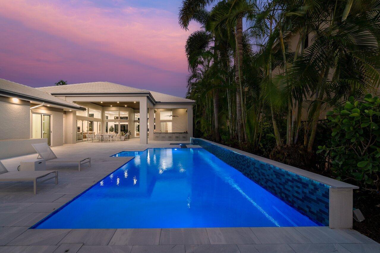 HIDDEN COVE / POLO CLUB - Residential