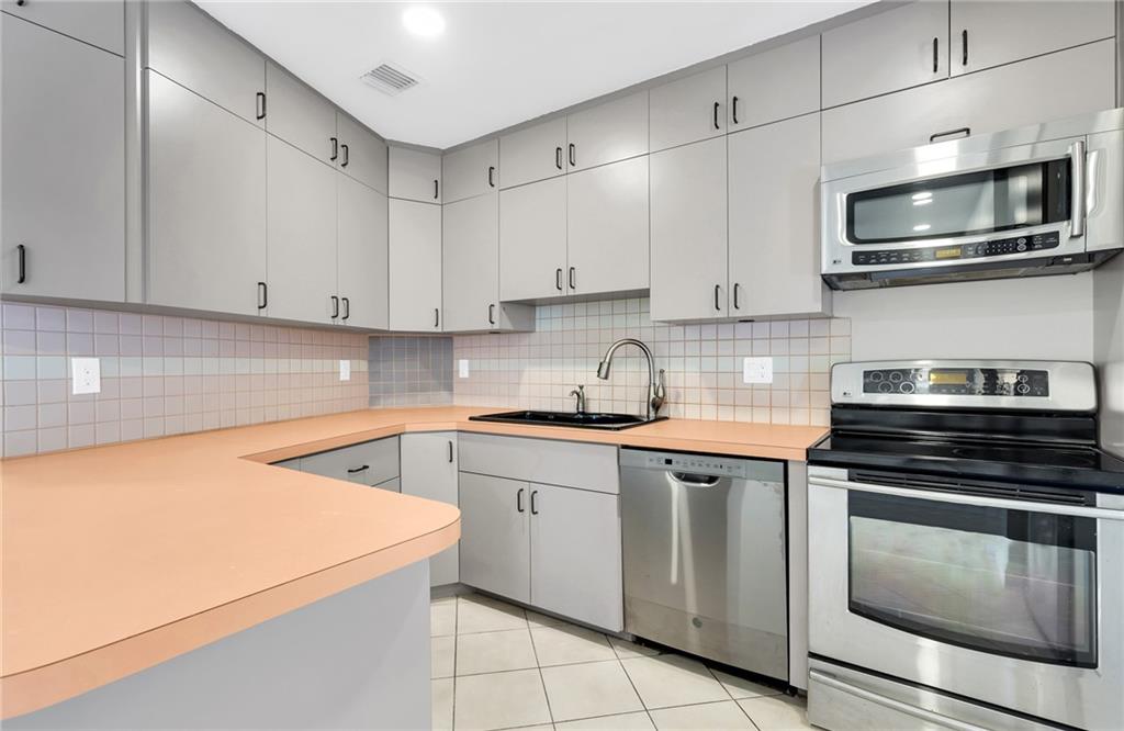 North Andrews Gardens 2nd - Residential