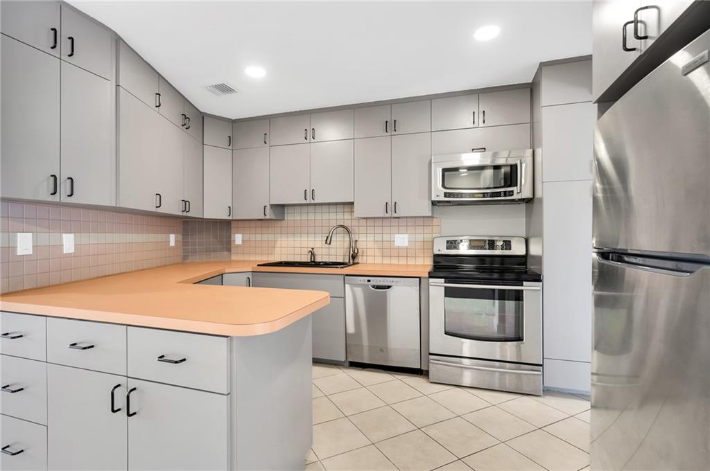 North Andrews Gardens 2nd - Residential