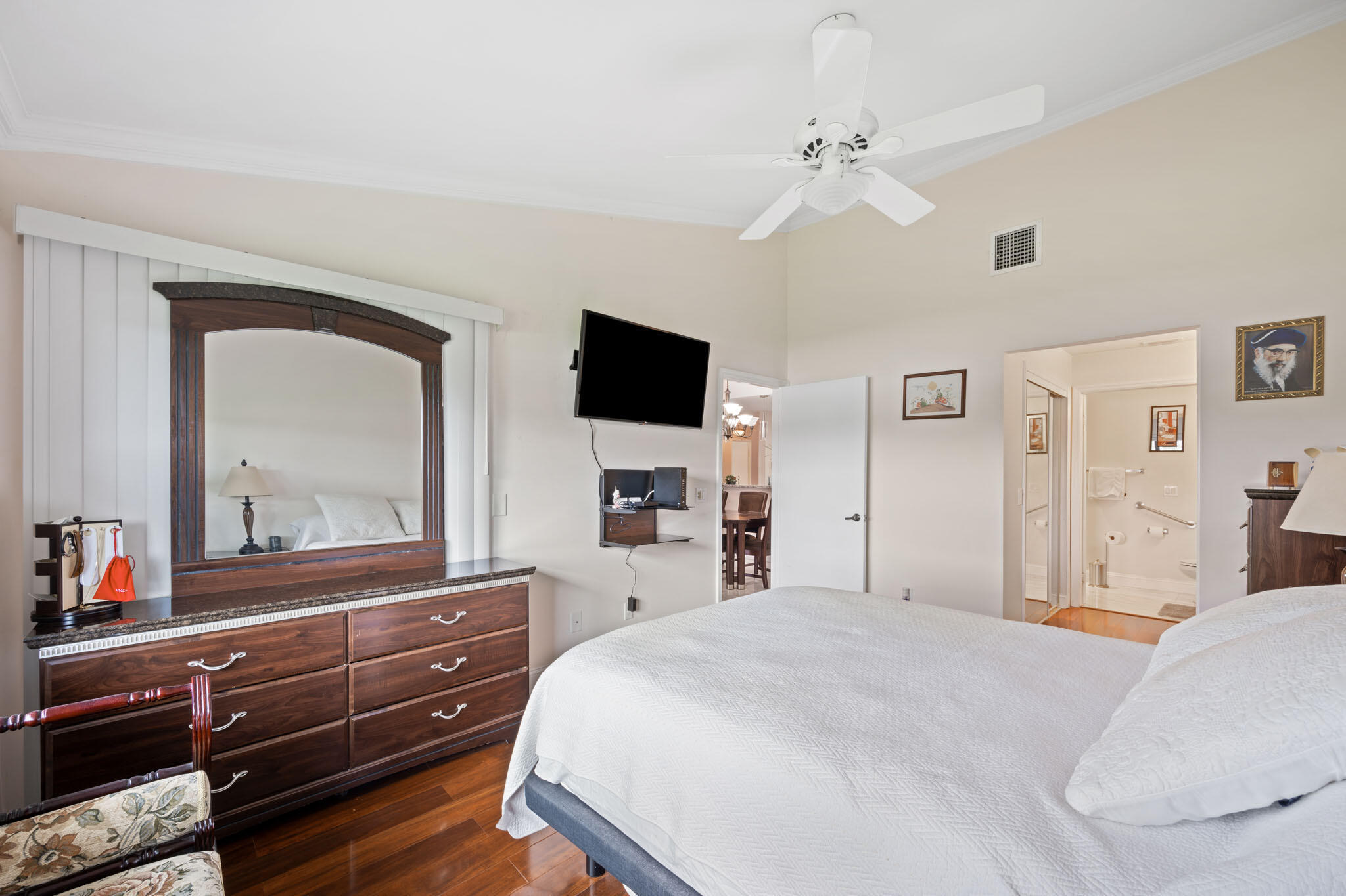 PARKWALK 4 - Residential