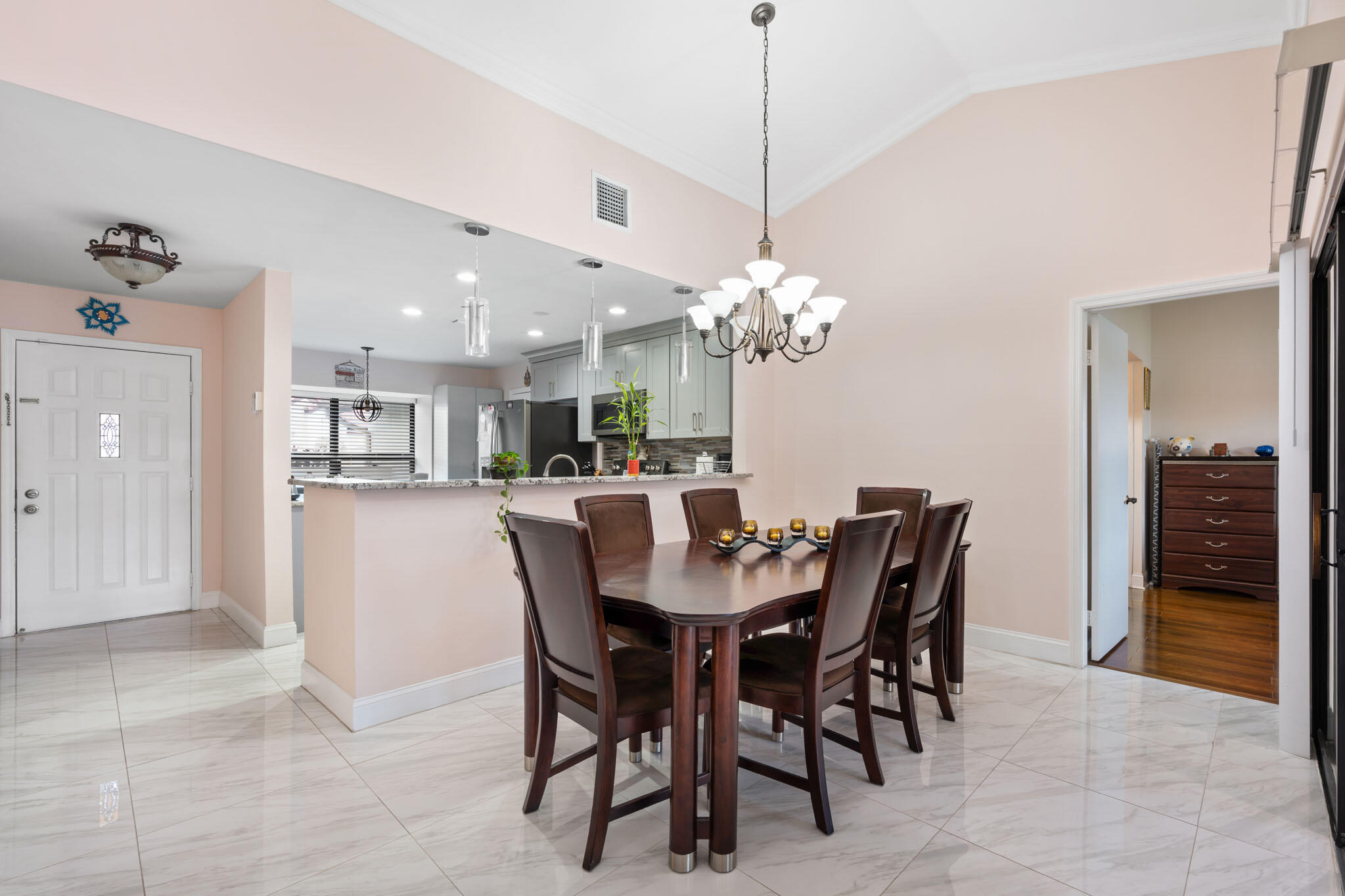 PARKWALK 4 - Residential