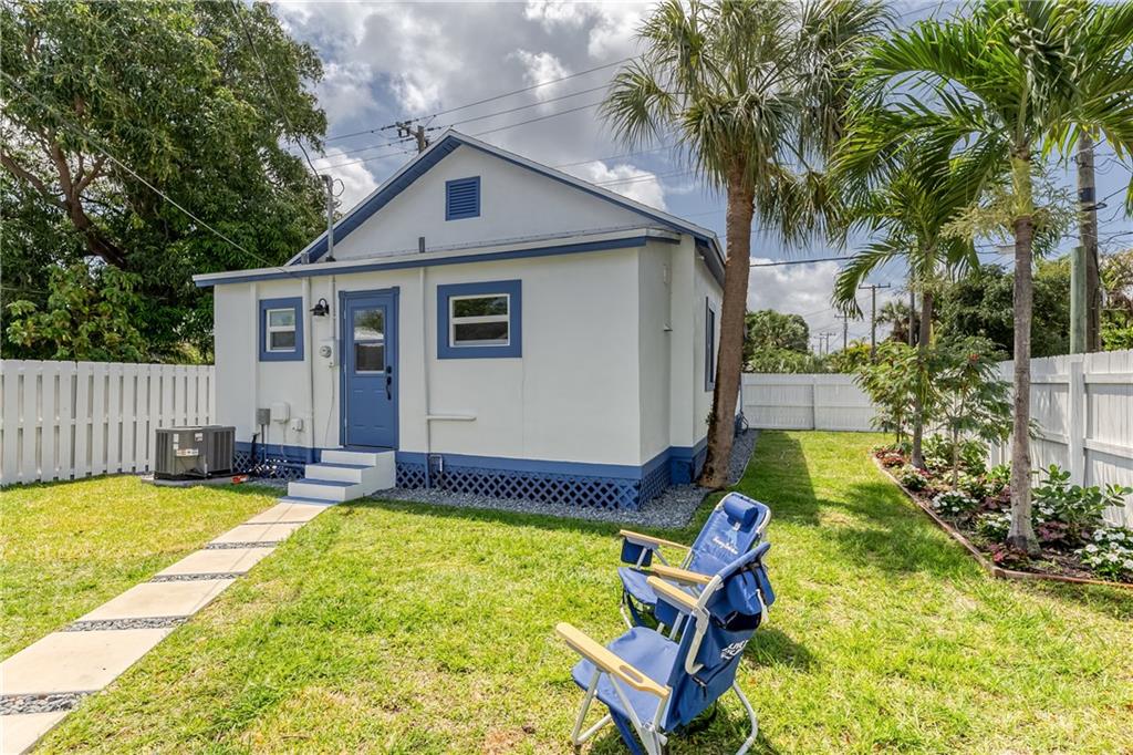 Lake Worth Town - Residential