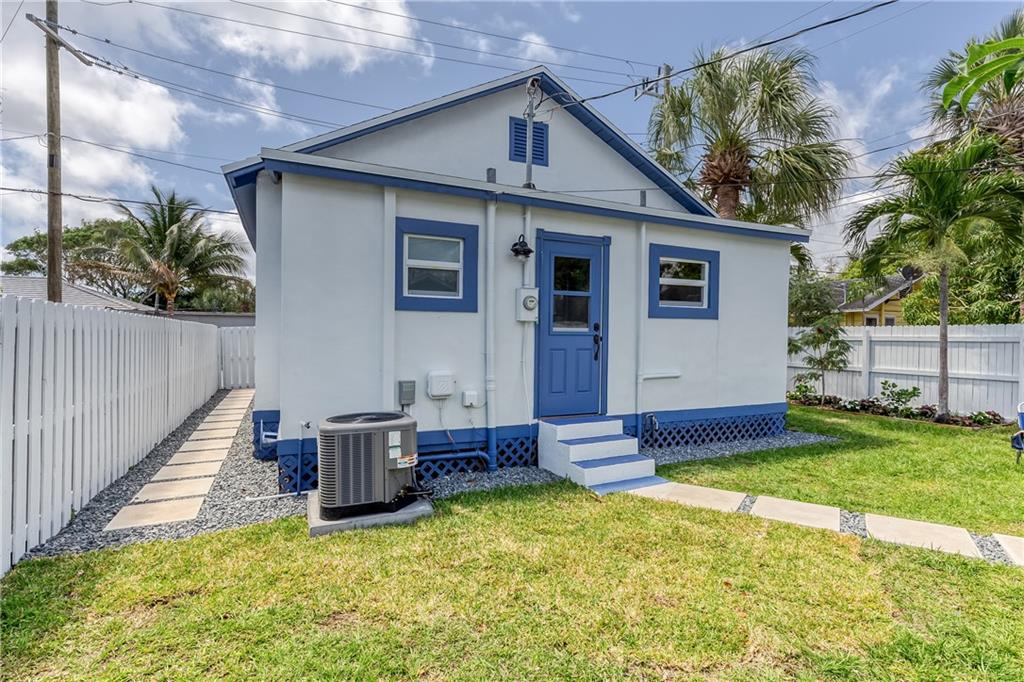 Lake Worth Town - Residential