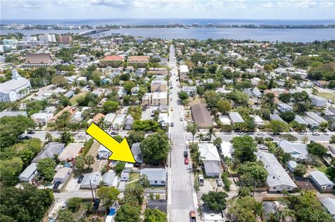 A home in Lake Worth Beach