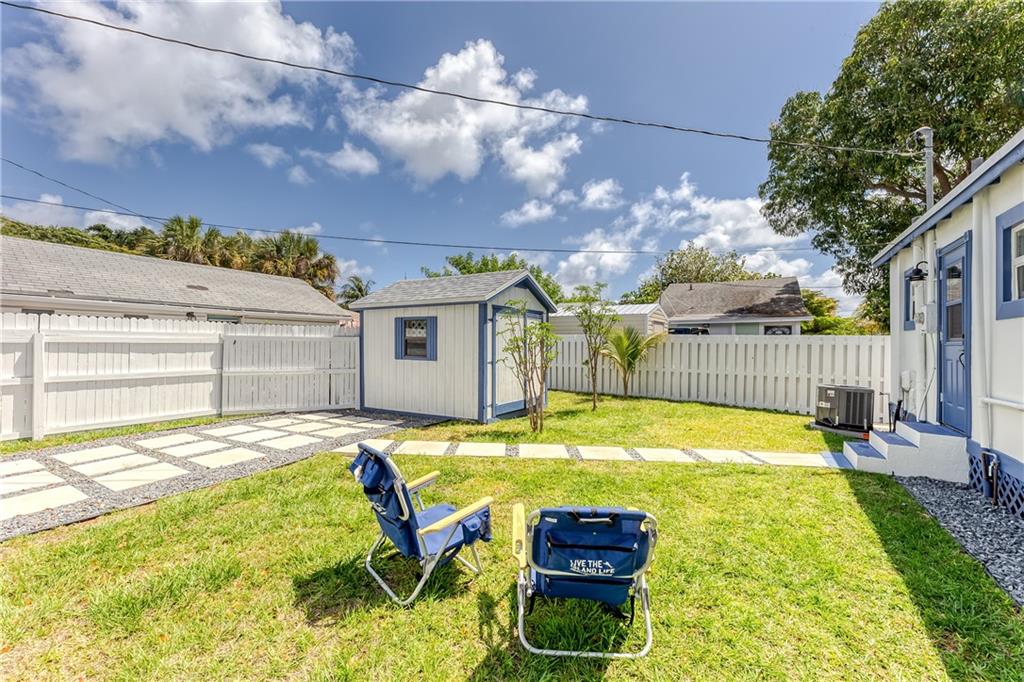Lake Worth Town - Residential