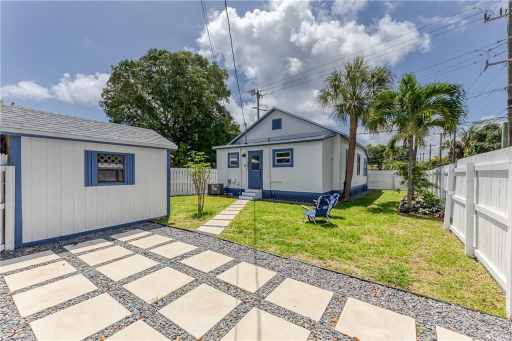 Lake Worth Town - Residential